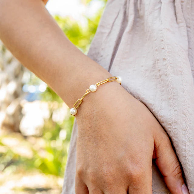 Pearl Theory Paperclip Bracelet
