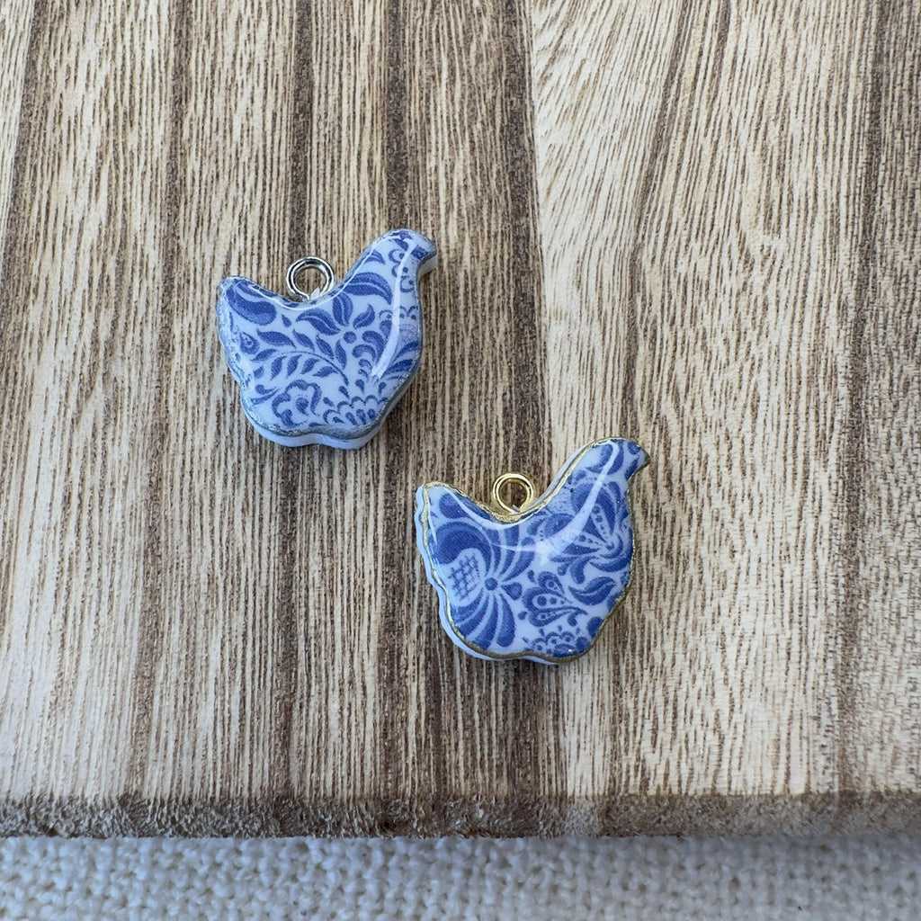 Granny Chic Chicken Charm