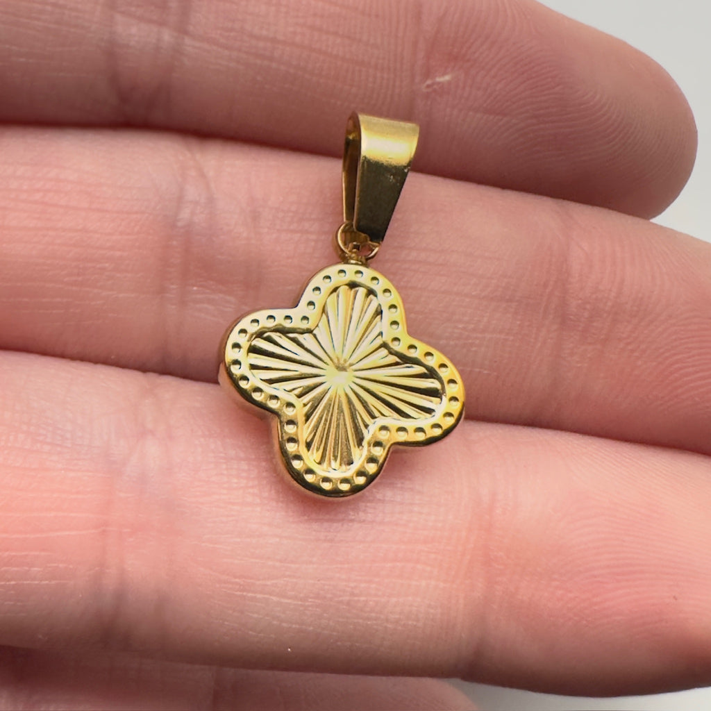 Clover Pendant - PVD