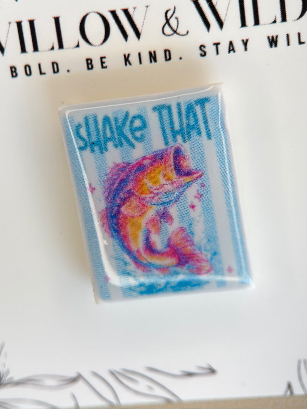 Shake That Bass Art Pin
