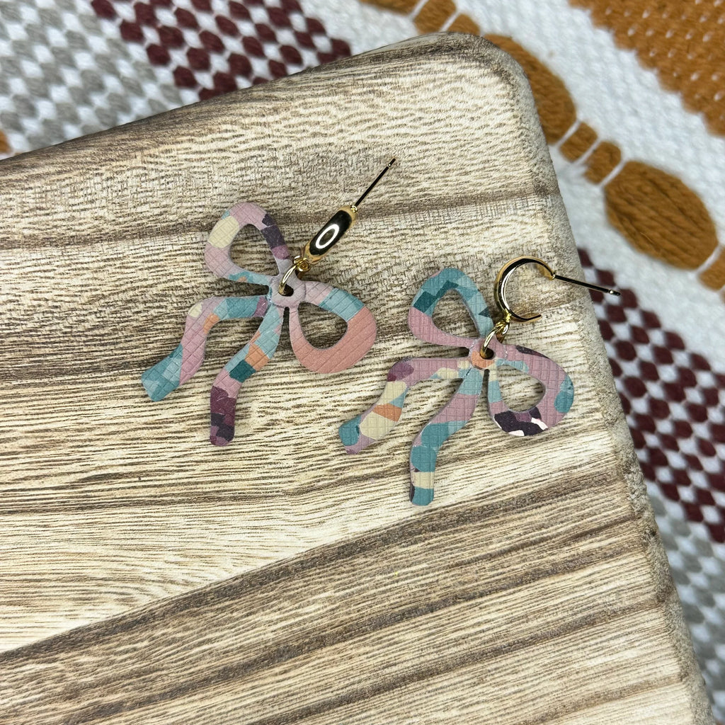 Magnificence Dangles
