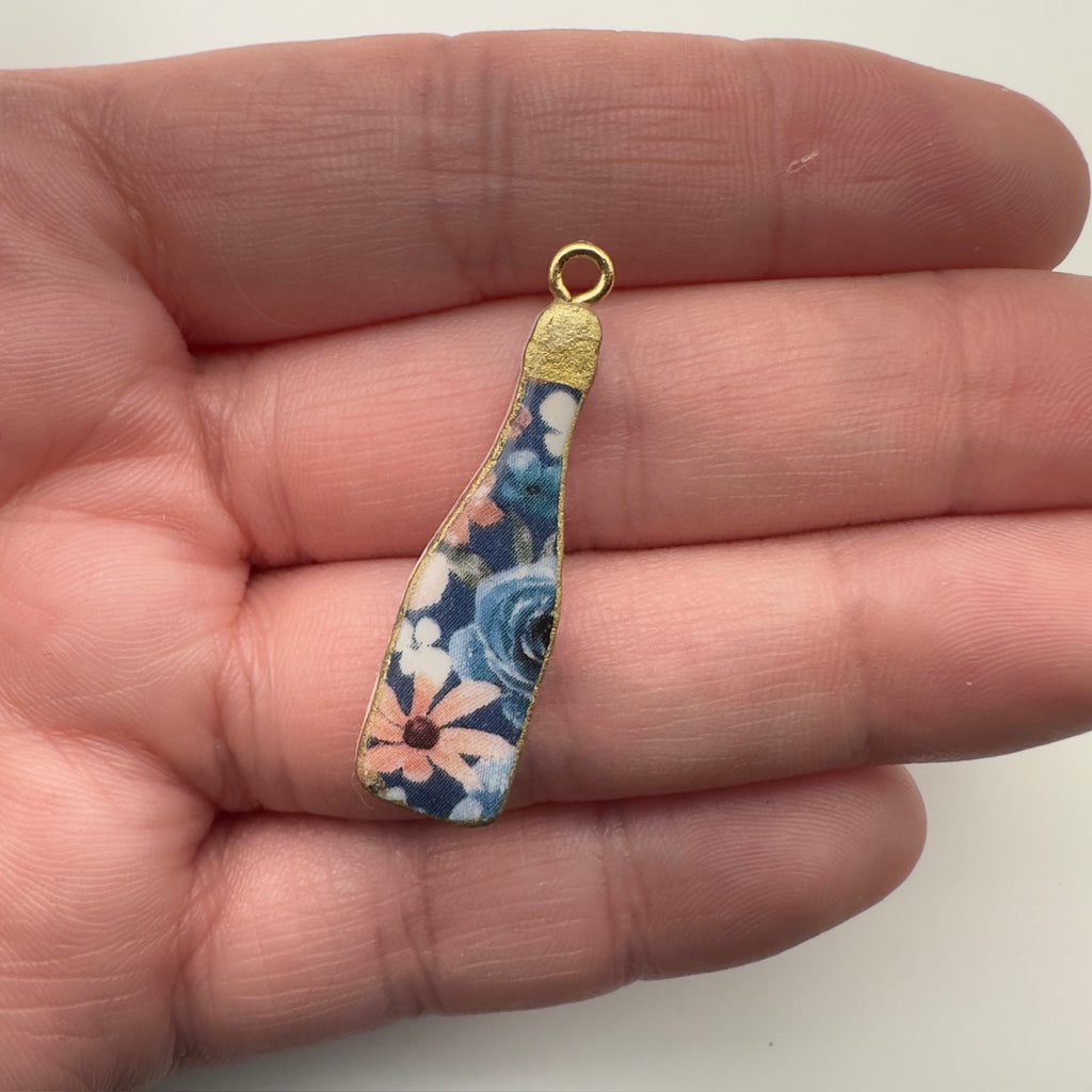Floral Wine Bottle Charm