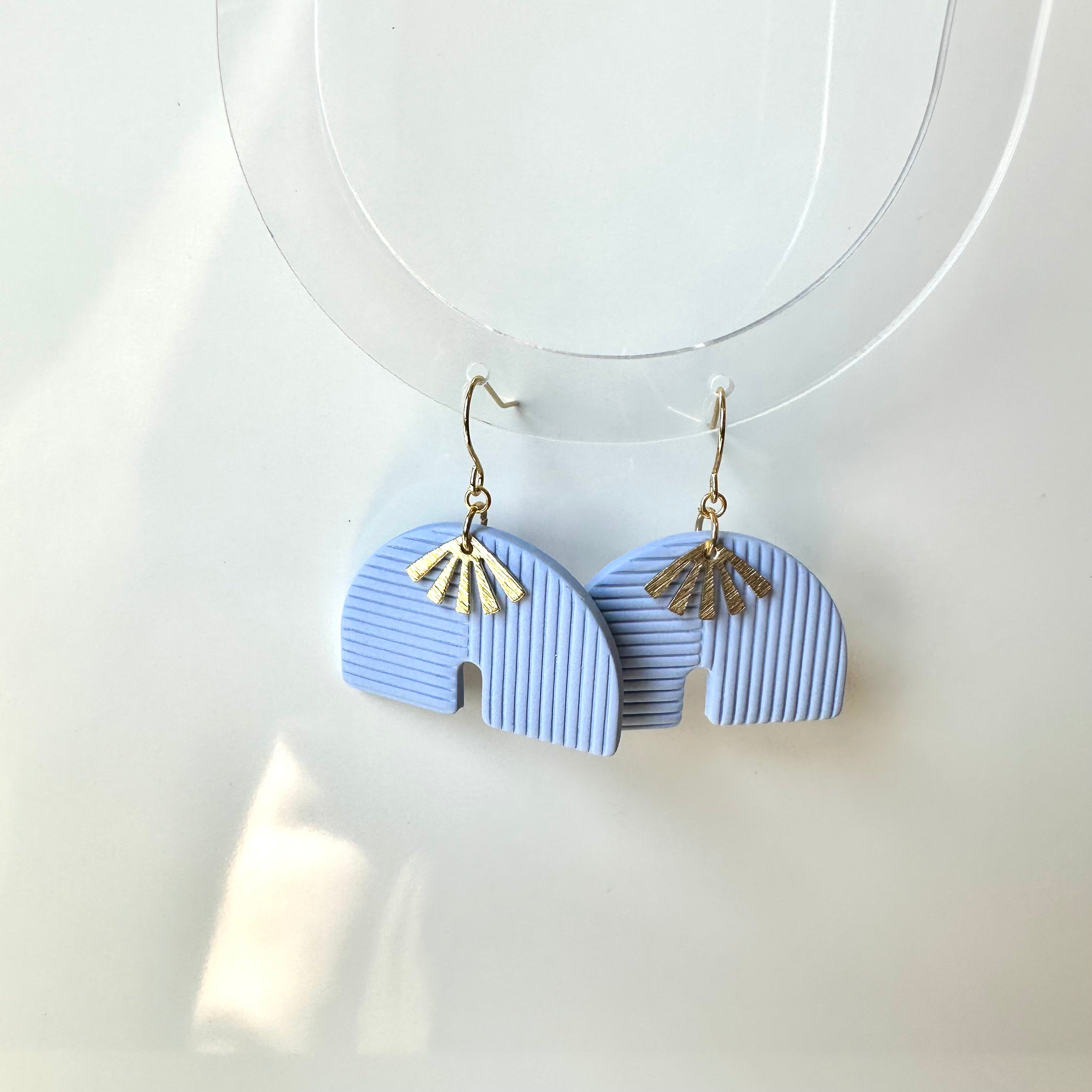 Untamed Texture Arch Earrings