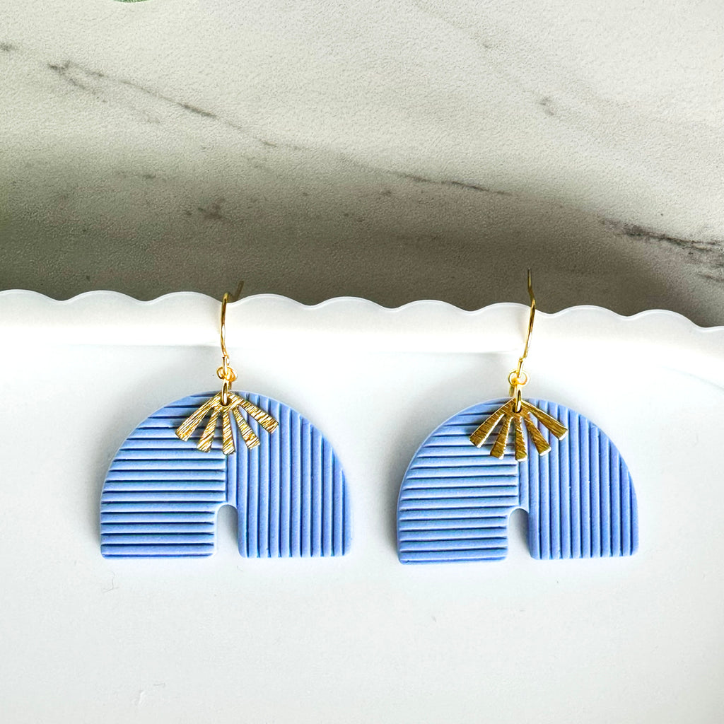 Untamed Texture Arch Earrings