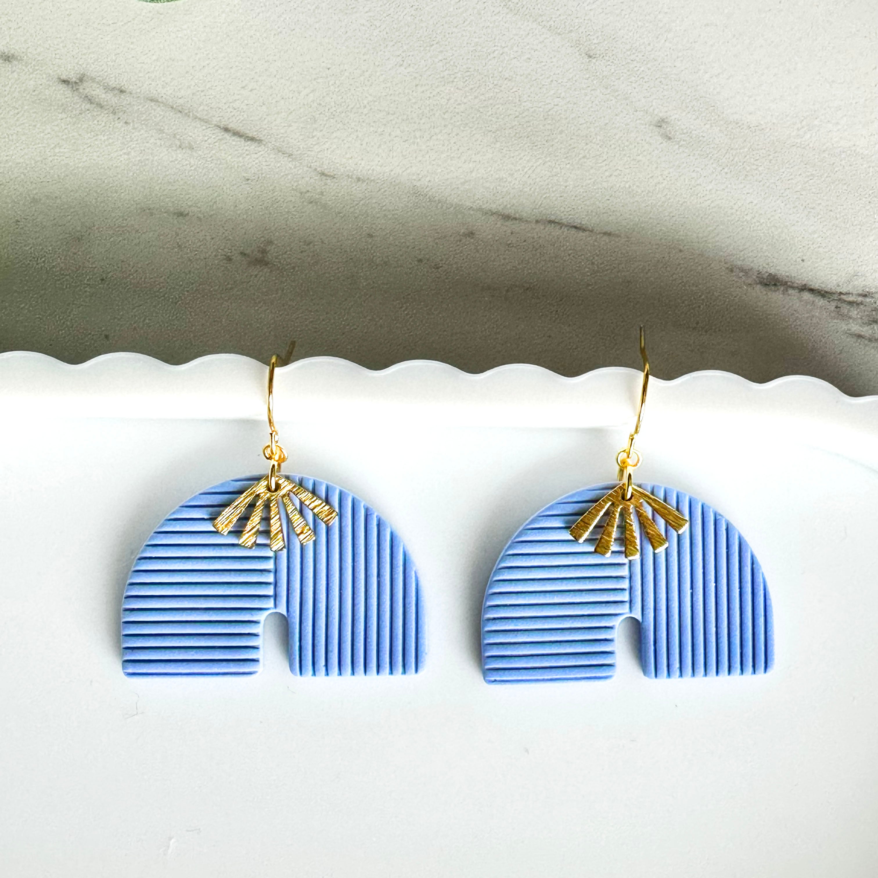 Untamed Texture Arch Earrings