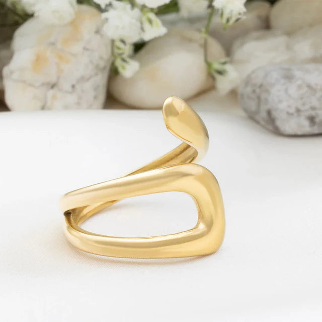 Plot Twist Spiral Ring